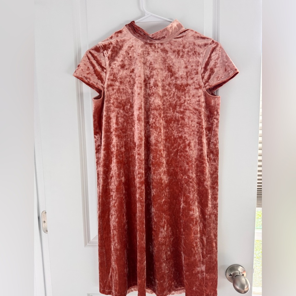 Madewell Velvet Mini Dress in Blush Pink